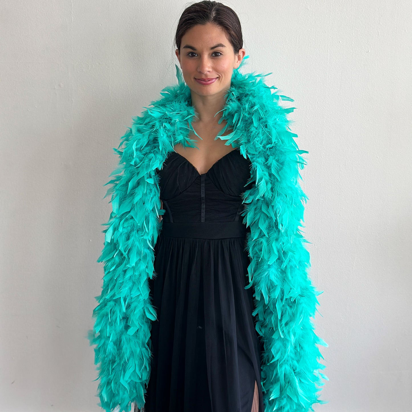 Chandelle Feather Boa - Heavyweight - Mint