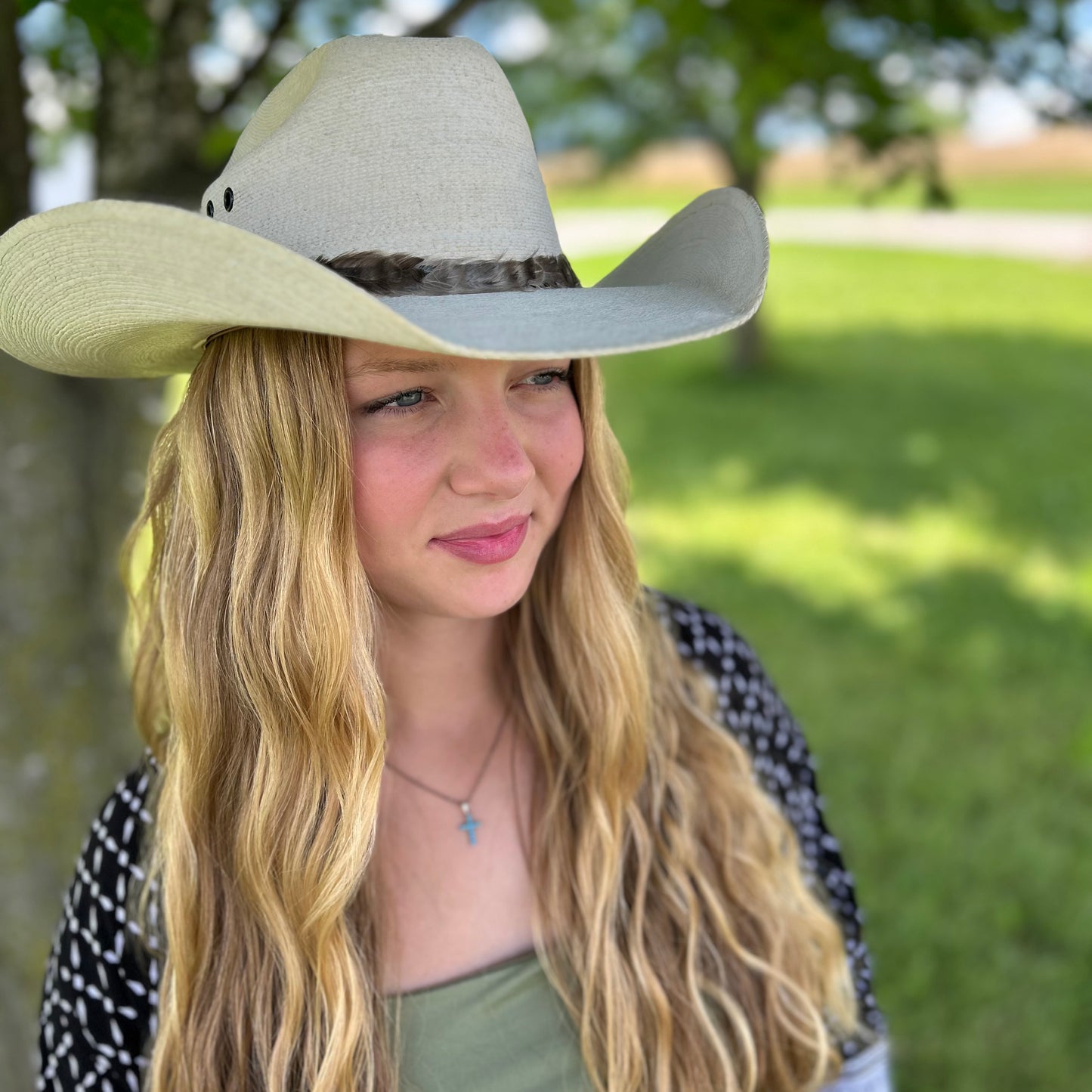Natural Grey Chinchilla Rooster Feather Hat Band