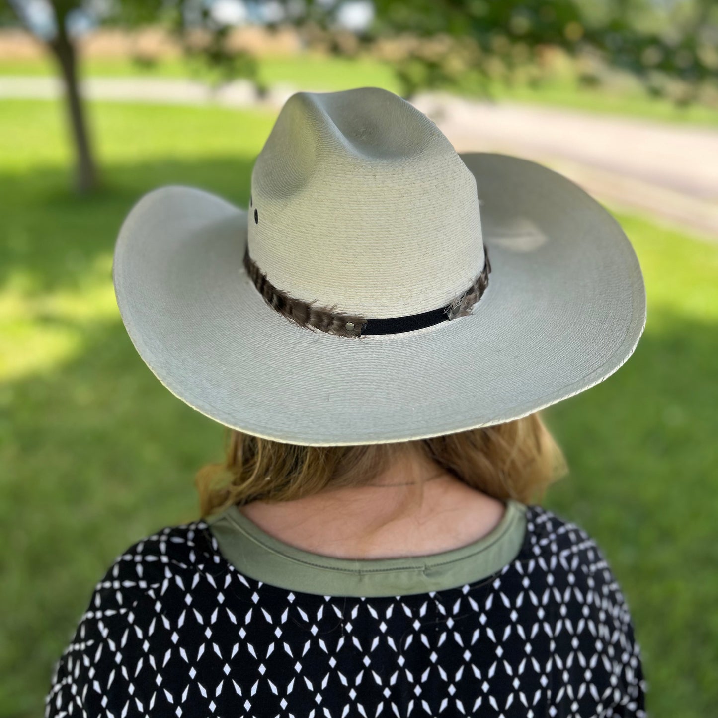 Natural Grey Chinchilla Rooster Feather Hat Band