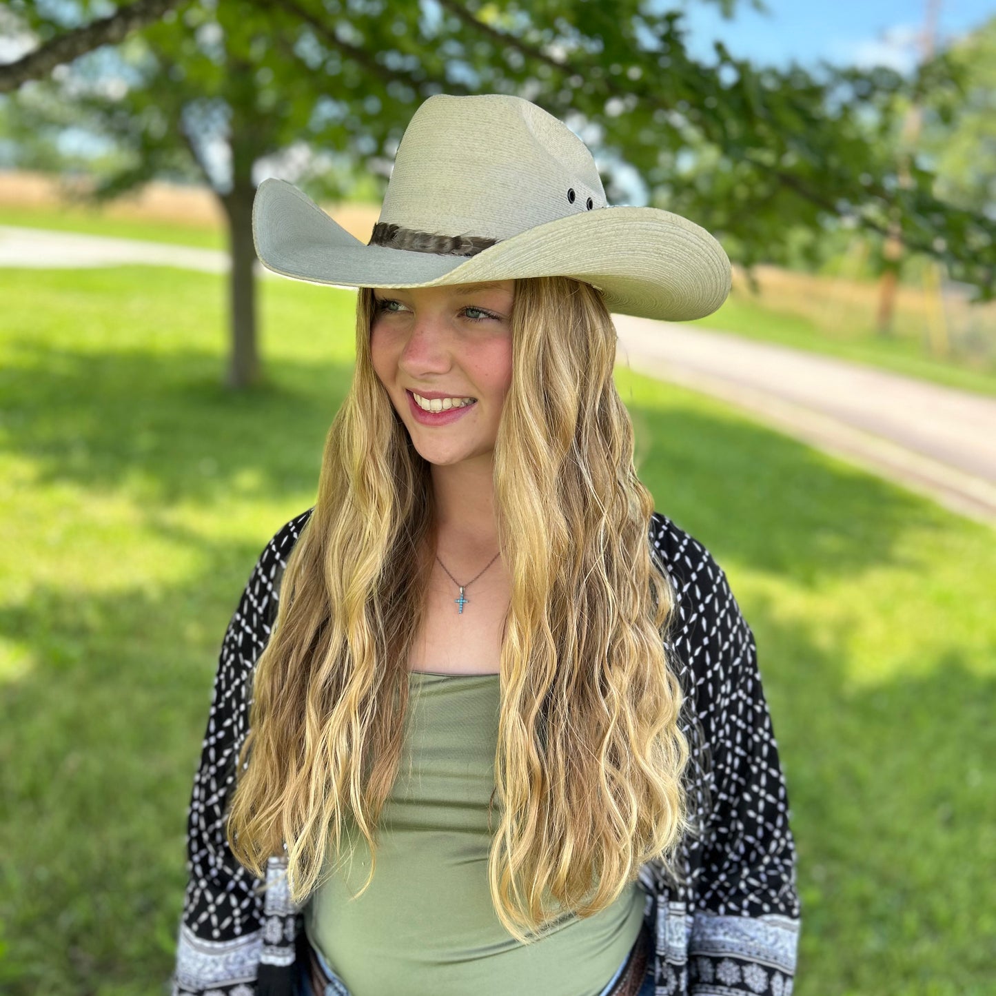 Natural Grey Chinchilla Rooster Feather Hat Band