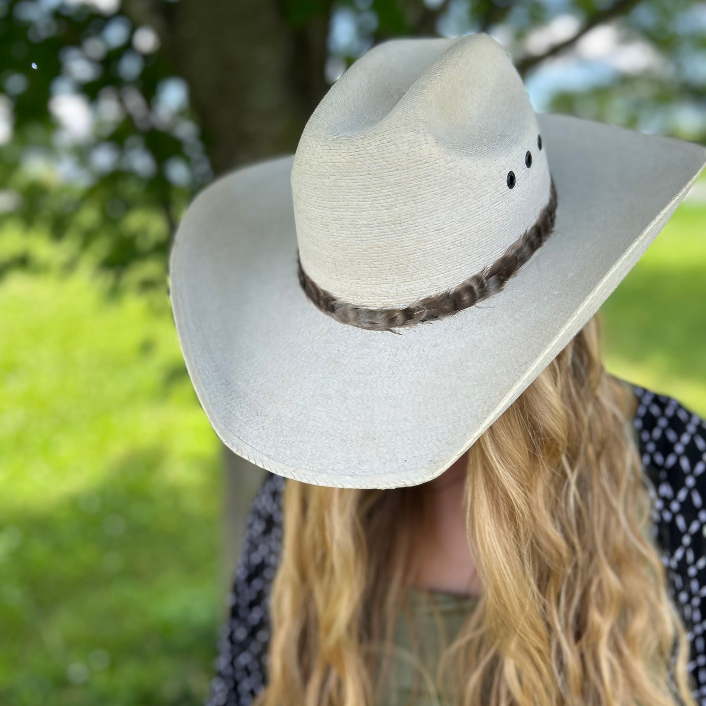 Natural Grey Chinchilla Rooster Feather Hat Band
