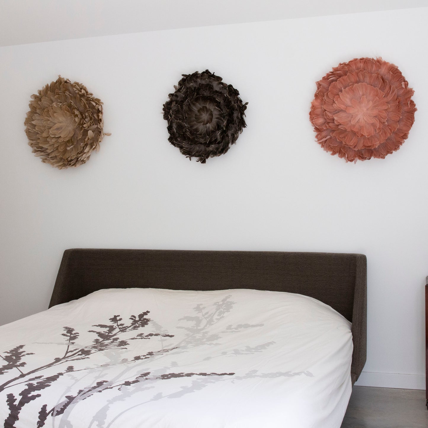 Juju Hat Nagoire Feather Wall Art 16 inch Wood Base   24-26 inch DIA --Beige