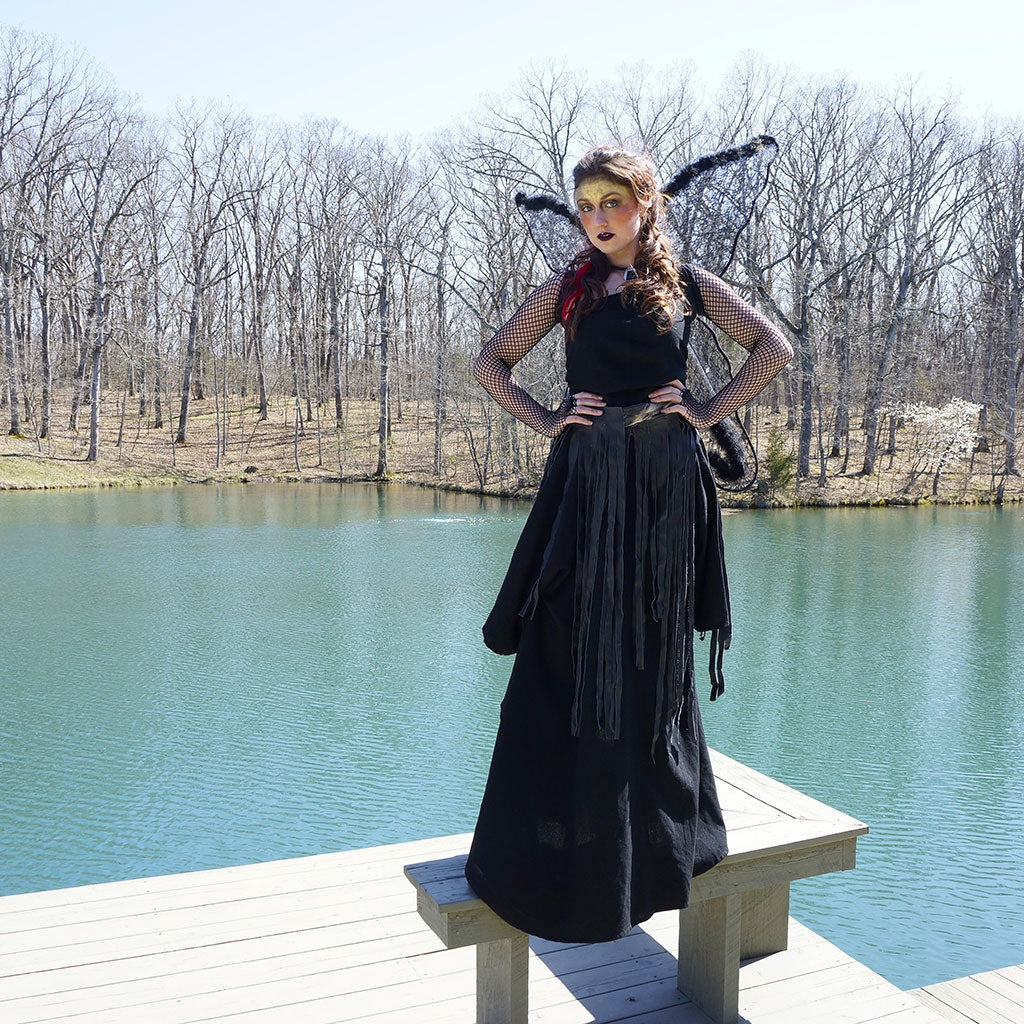 Adult Black Angel Costume Wings | Buy Large Feather Wings – Zucker