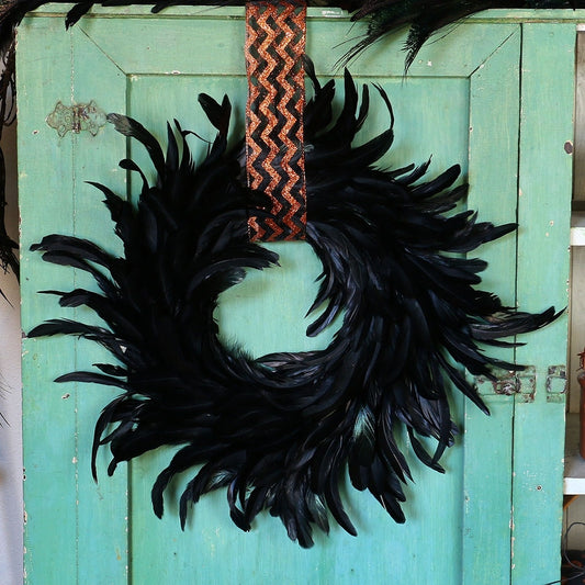 Black Schlappen Feather Wreath - Feathers