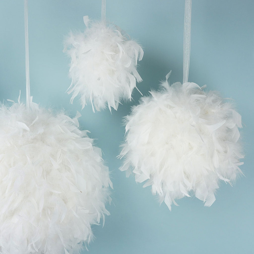 Chandelle Feather Pom Poms - White - 6’’ - Feathers