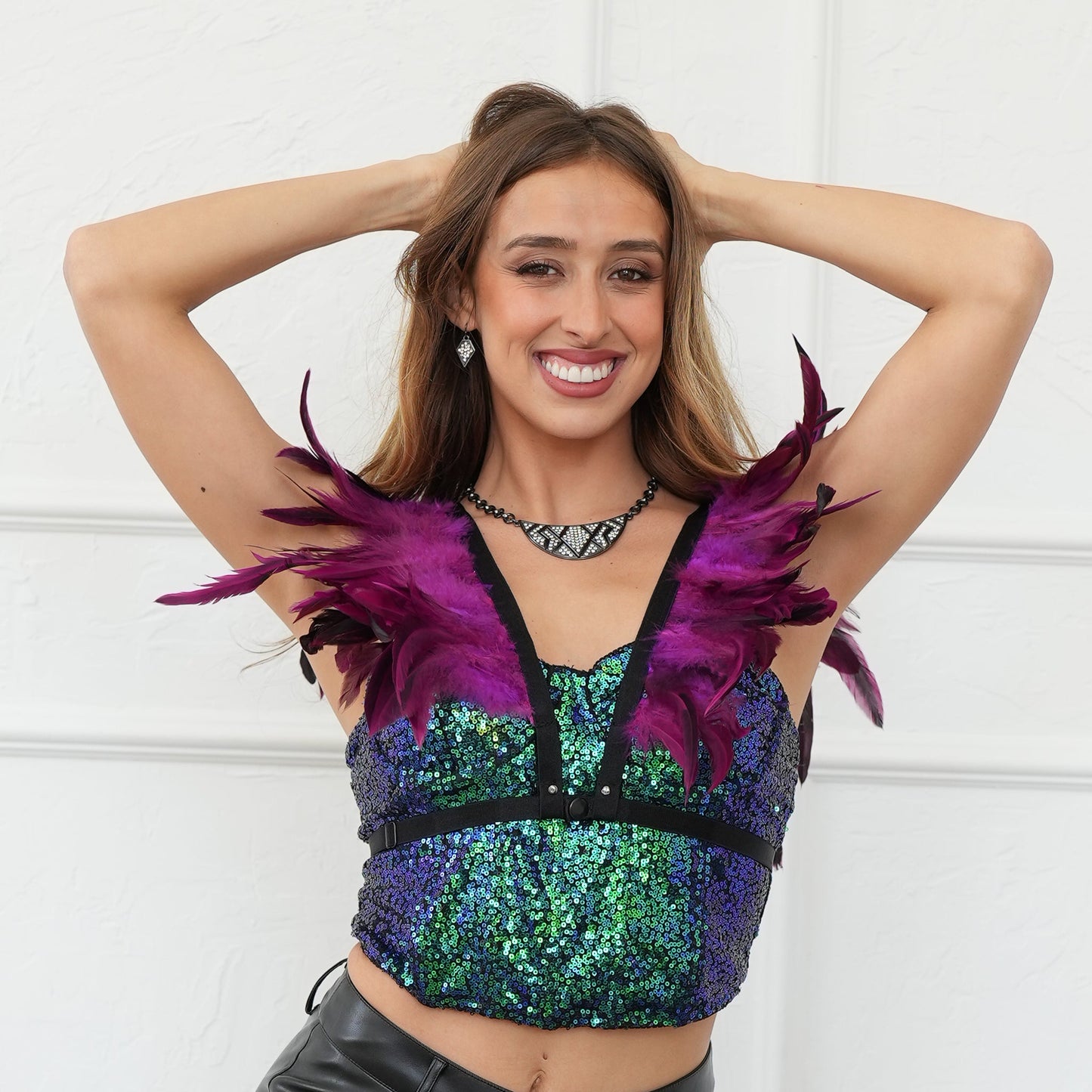 Dakota Feathers Up Harness - Fluorescent Lilac