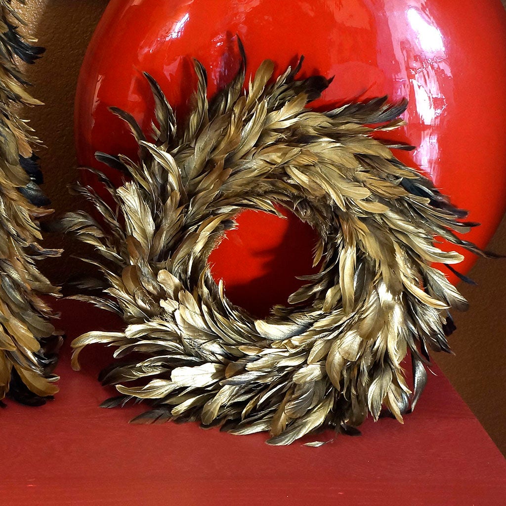 Gold Feather Wreath 18’’ - Feathers