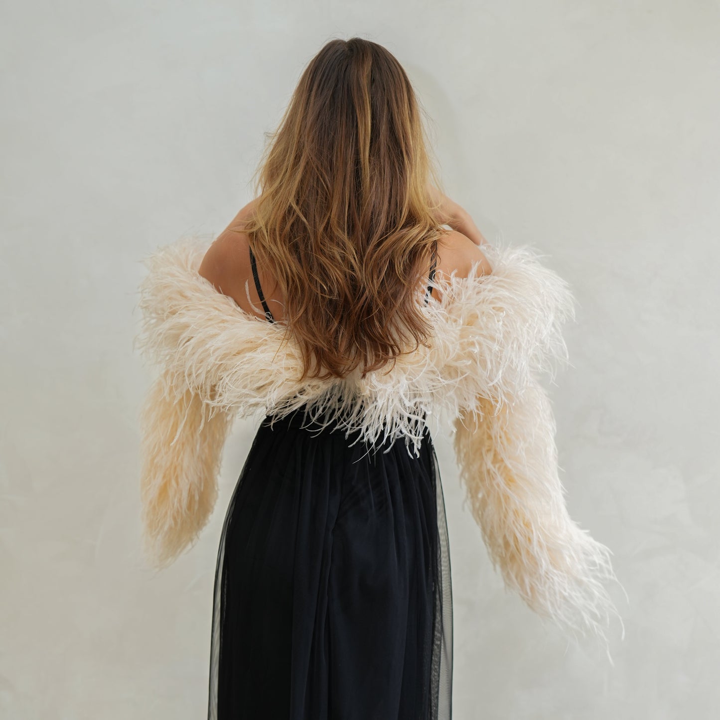 Ivory 6 Ply Ostrich Feather Boa