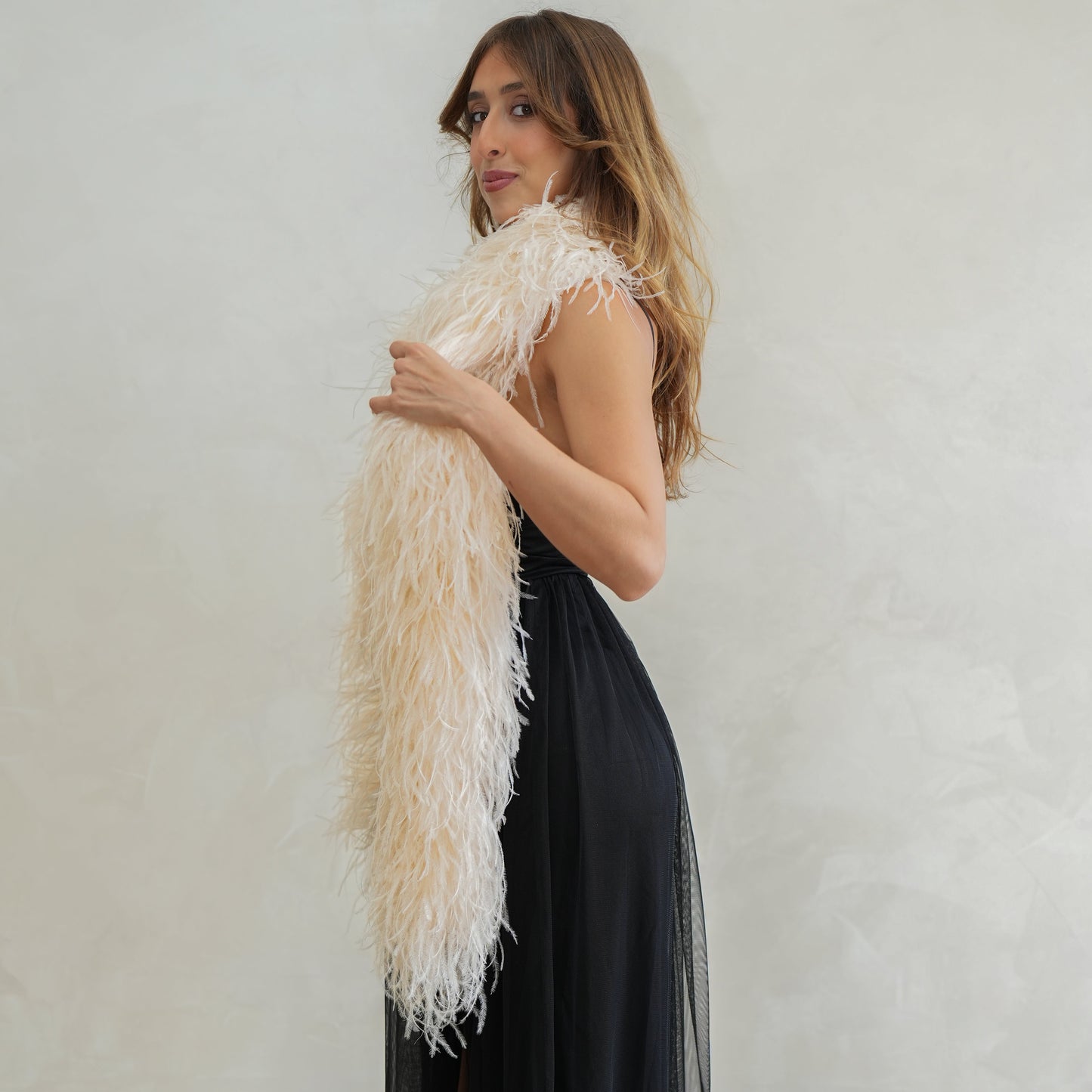 Ivory 6 Ply Ostrich Feather Boa