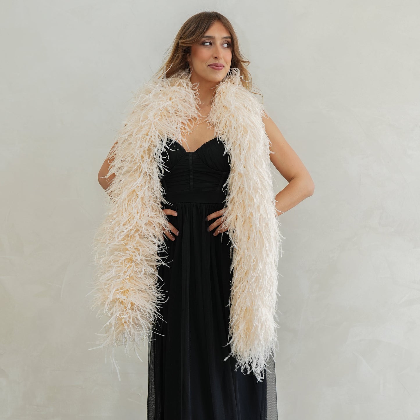 Ivory 6 Ply Ostrich Feather Boa