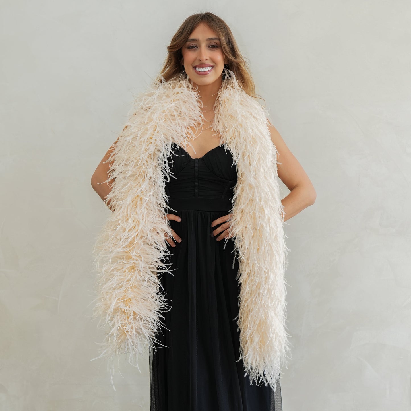 Ivory 6 Ply Ostrich Feather Boa