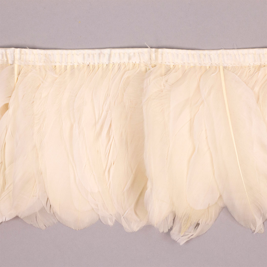 Goose Pallets Parried Fringe With Bias 6 inch   1yd Bolt --Ivory