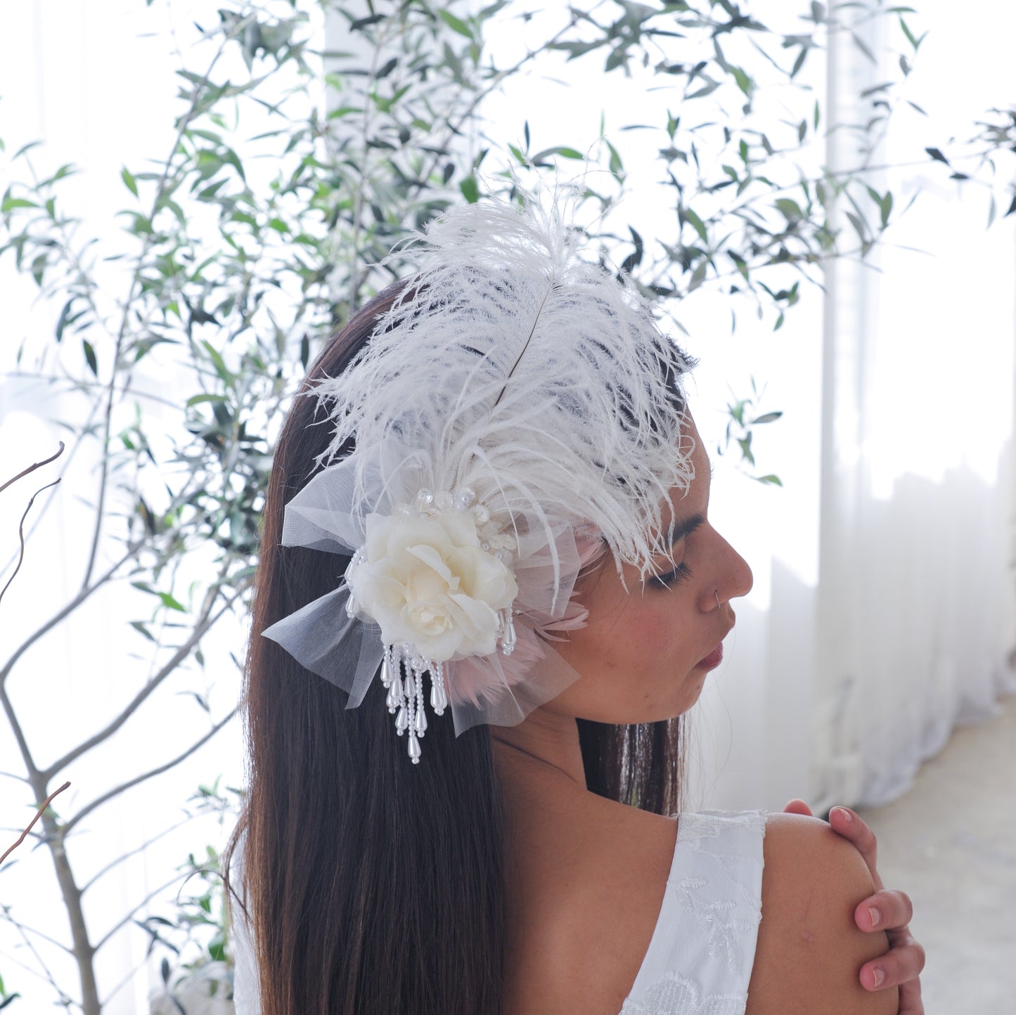 Victorian Style Ostrich  Feather Clip Fascinator - Ivory