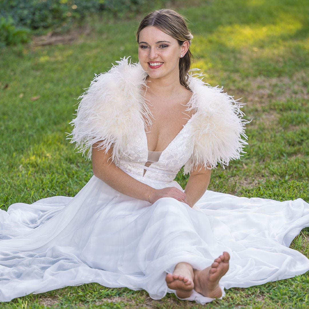 Large Ostrich Feather Bolero Shoulder Wrap / Coat-Ivory - Feathers