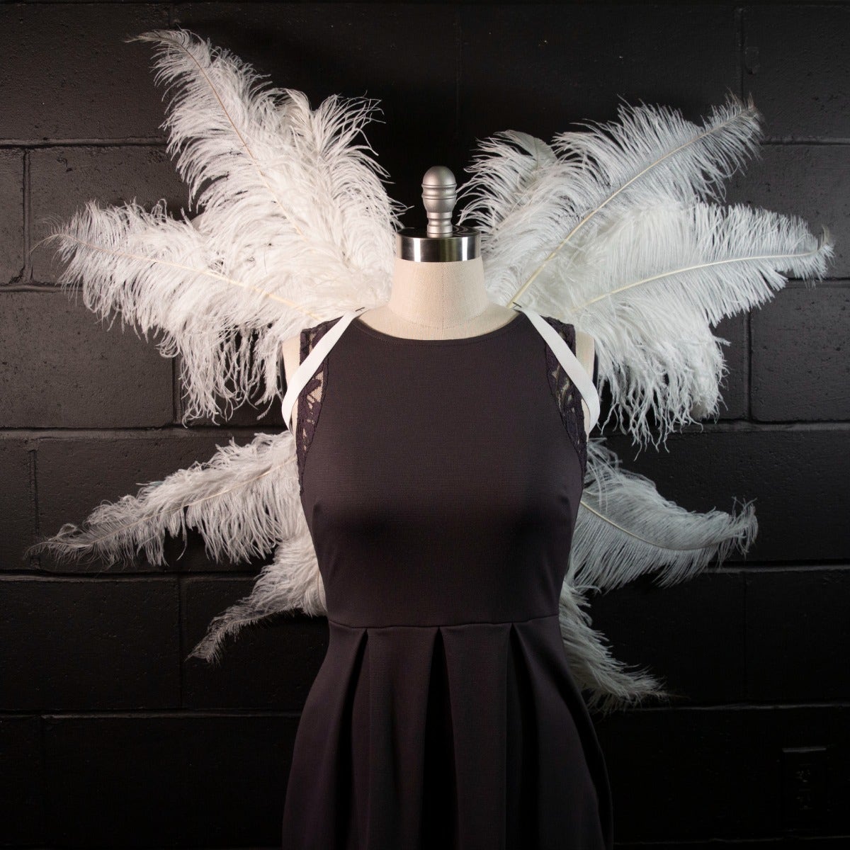 Large Upcycled Ostrich Feather Costume Wings - White - Feathers