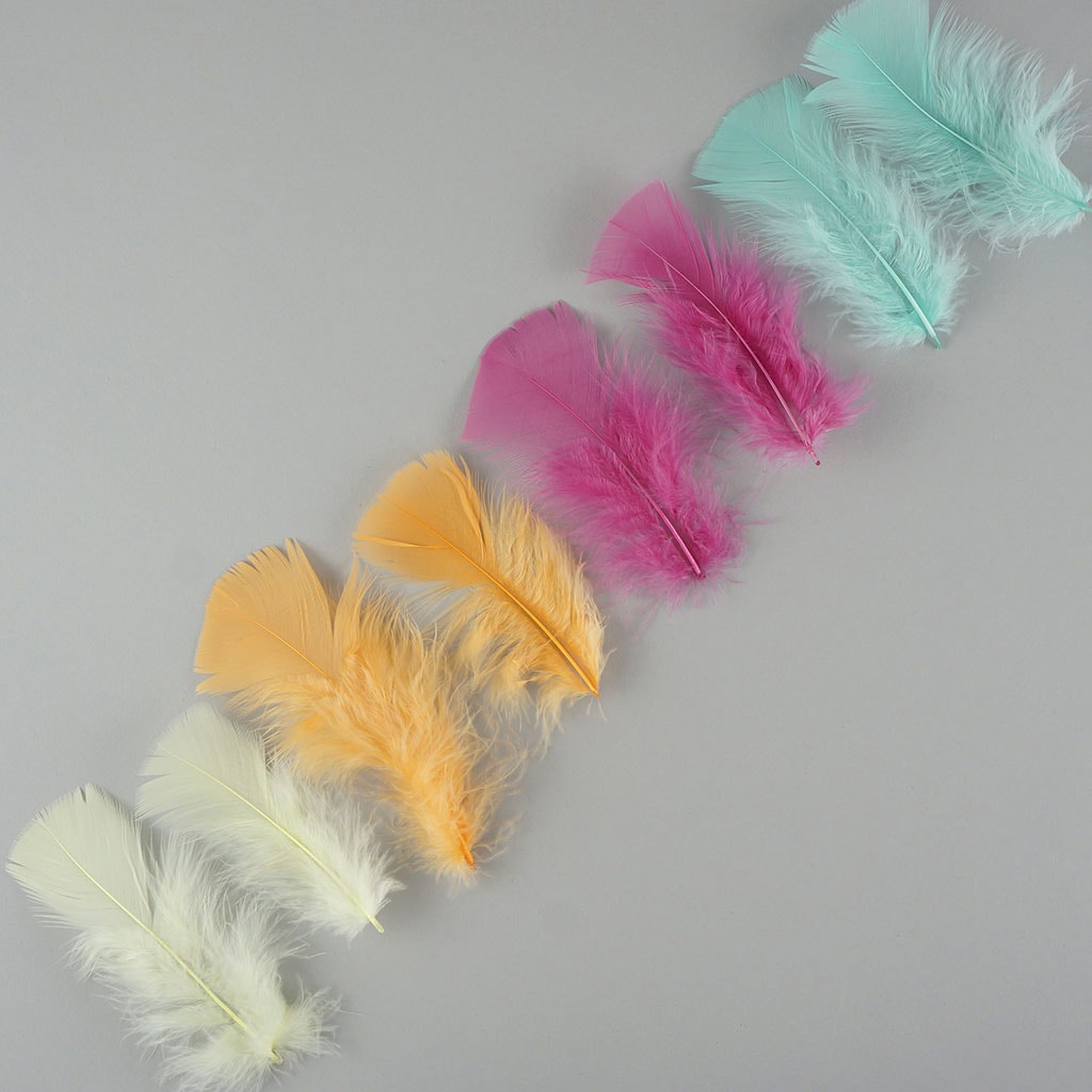 Loose Turkey Plumage Mix Dyed Feathers - Melon - Feathers