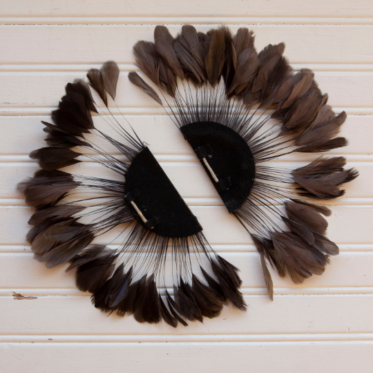 Mini Half Moon Coral Feather Wall Art Set - Feathers