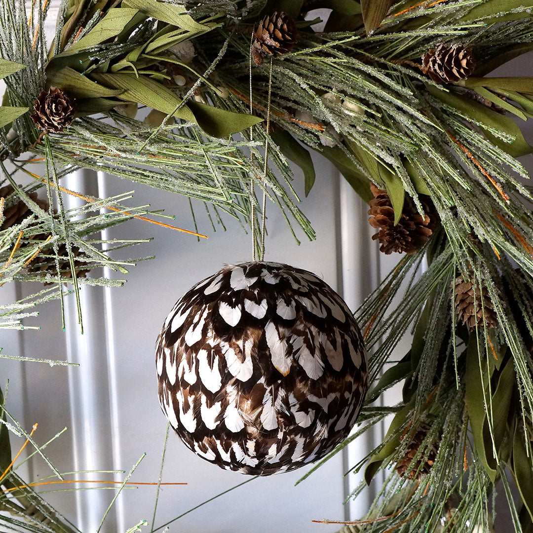 Venery Feather Ornament - Natural