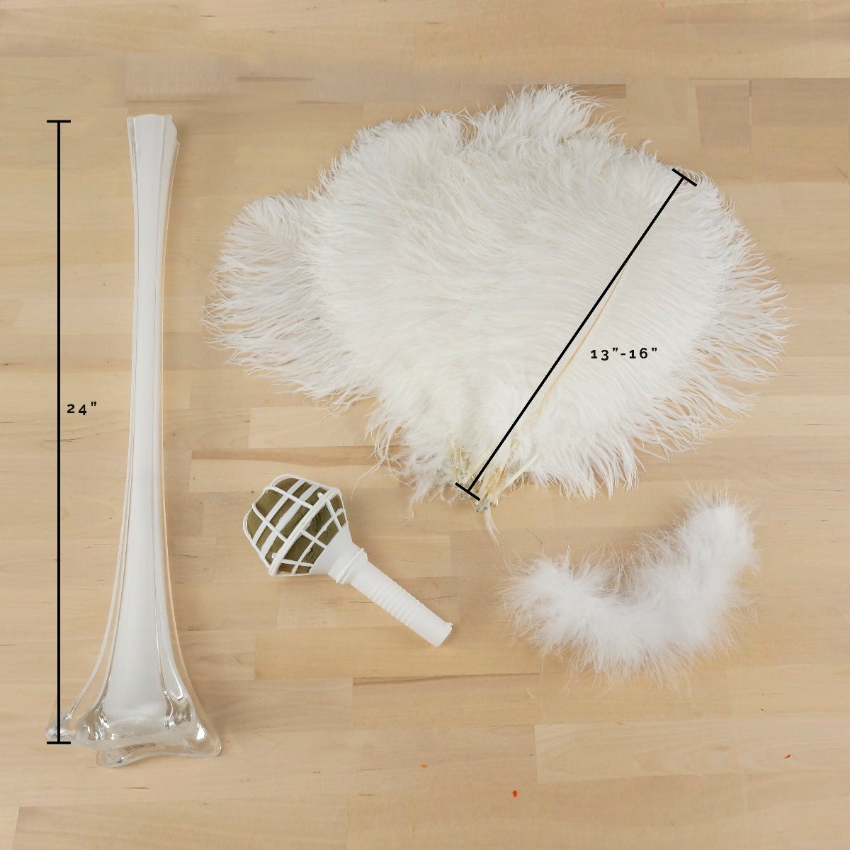 Ostrich Eiffel Tower Centerpiece White With White Vase - Feathers