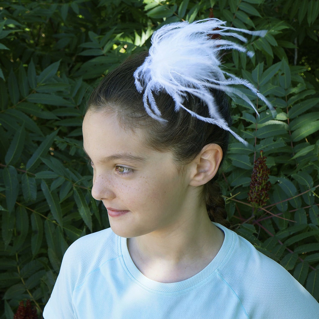 Ostrich Feather Clip-White - Feathers