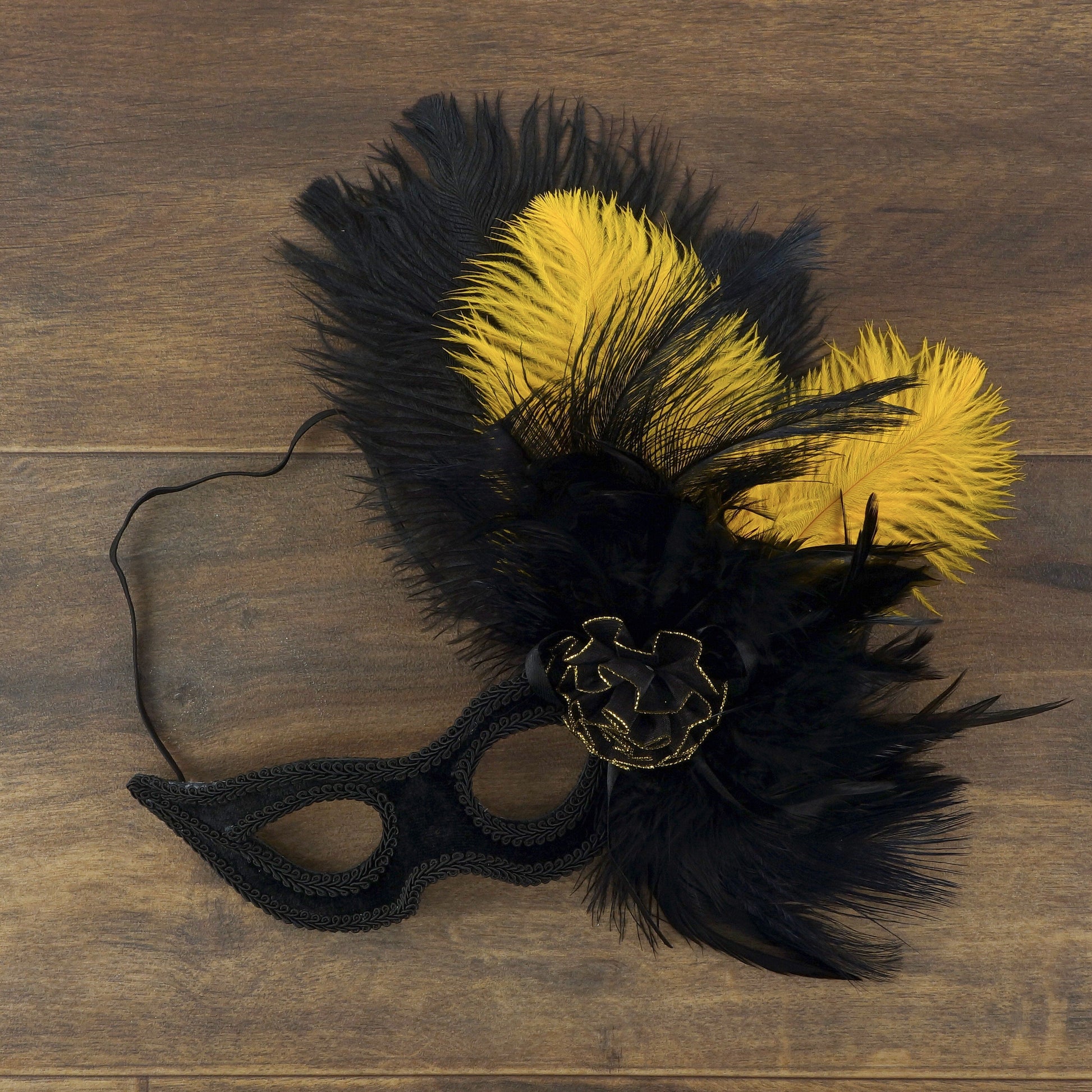 Ostrich Feathers 4-8’’ Drabs - Black - Ostrich Feathers