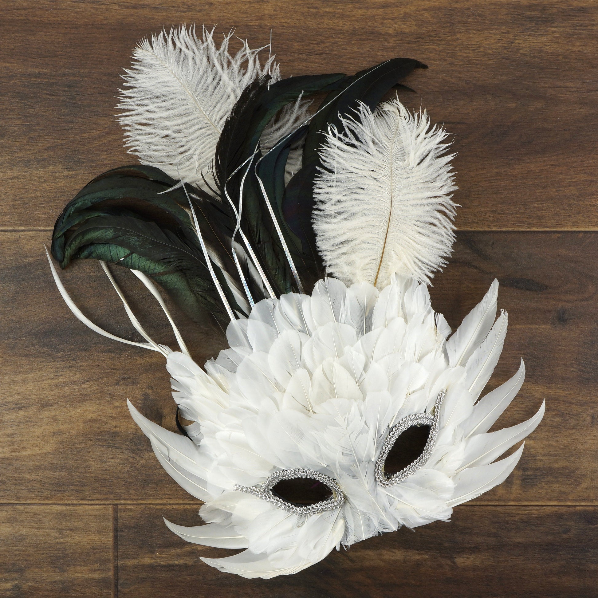 Ostrich Feathers 4-8’’ Drabs - Ivory - Ostrich Feathers