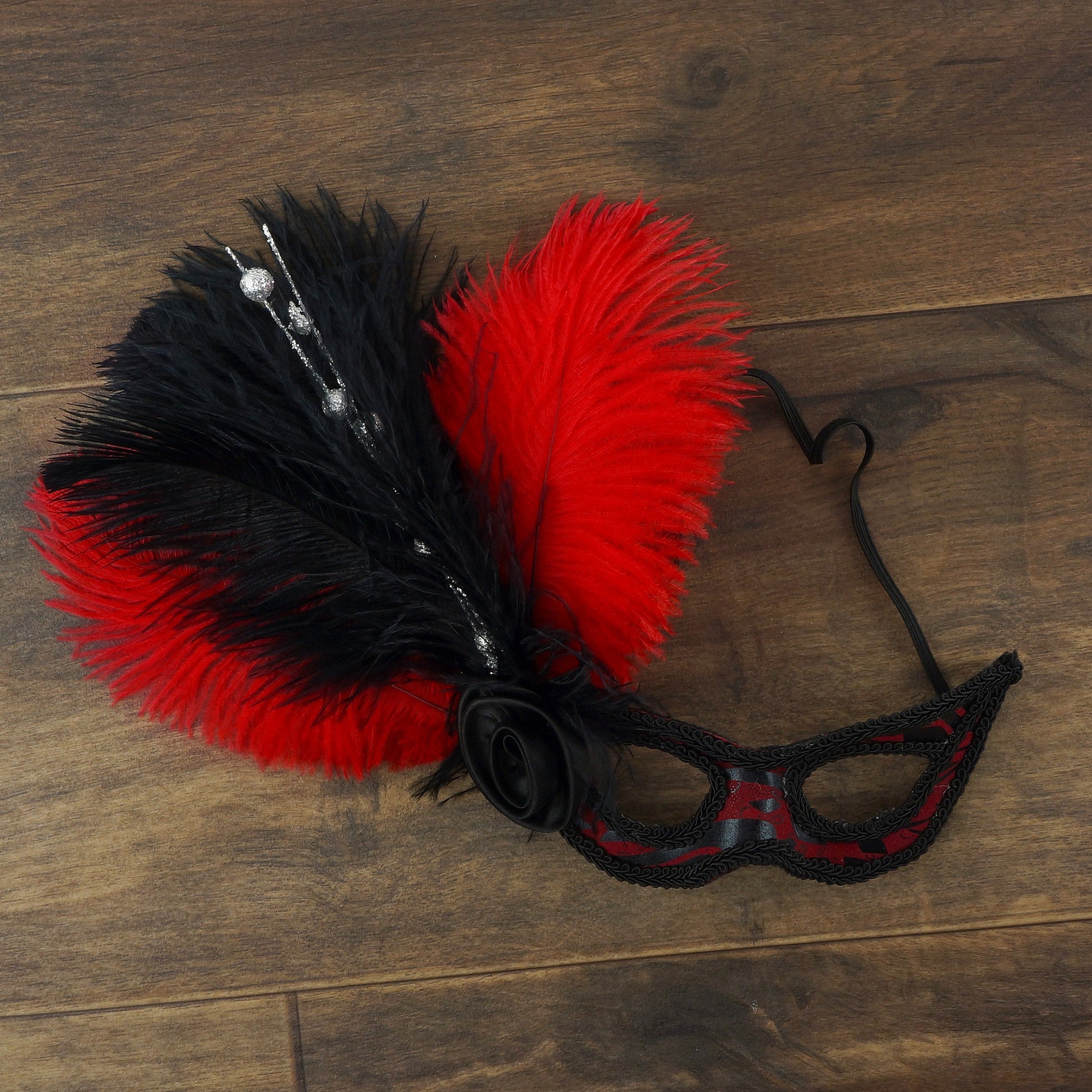 Ostrich Feathers 4-8’’ Drabs - Red - Ostrich Feathers