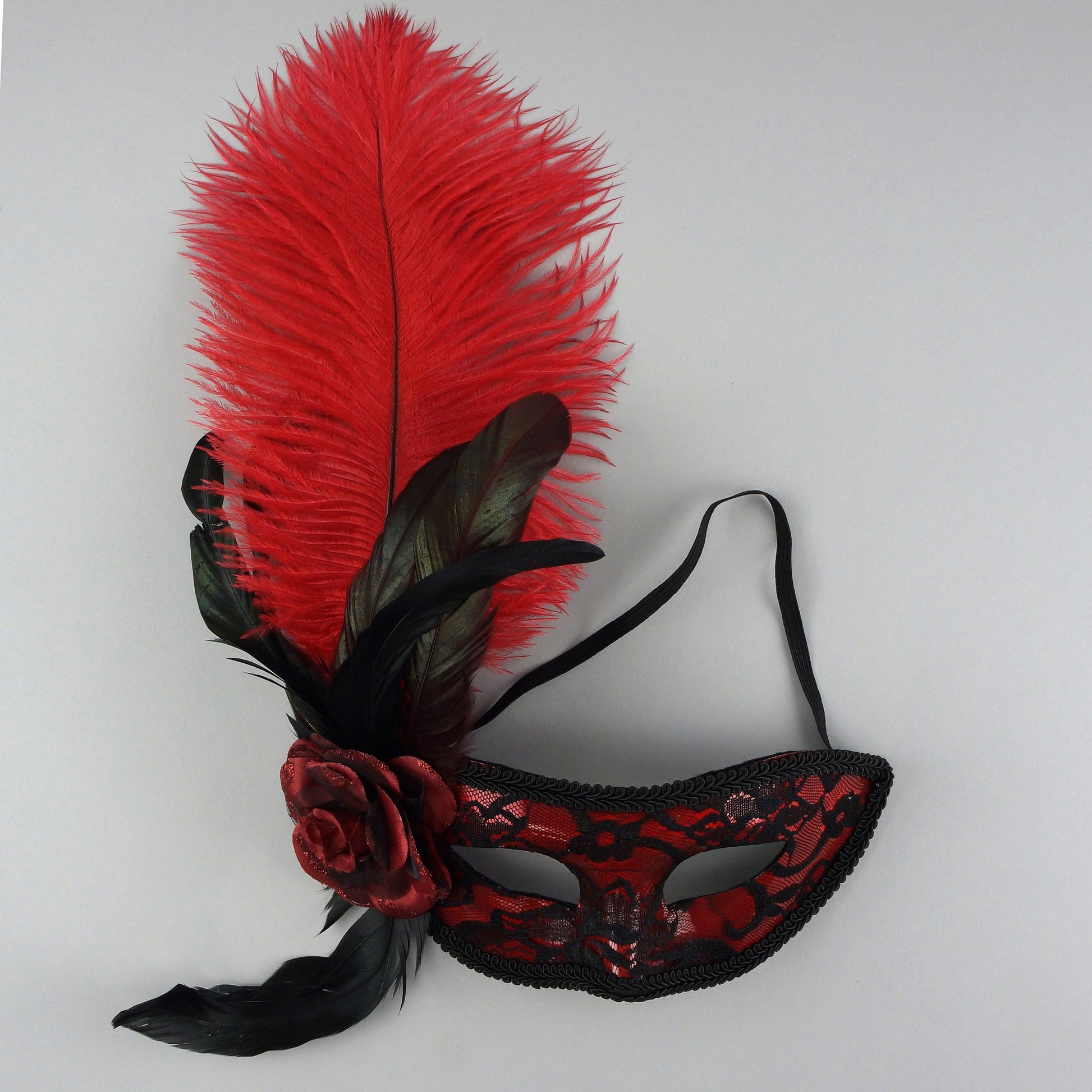 Ostrich Feathers 9-12’’ Drabs - Red - Ostrich Feathers