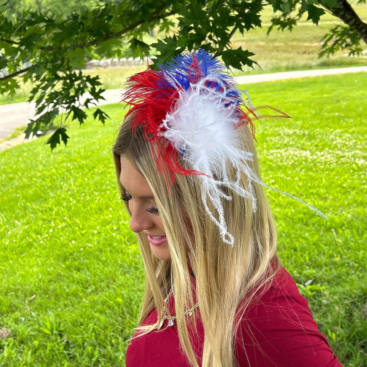Ostrich Clip --Red/White/Royal