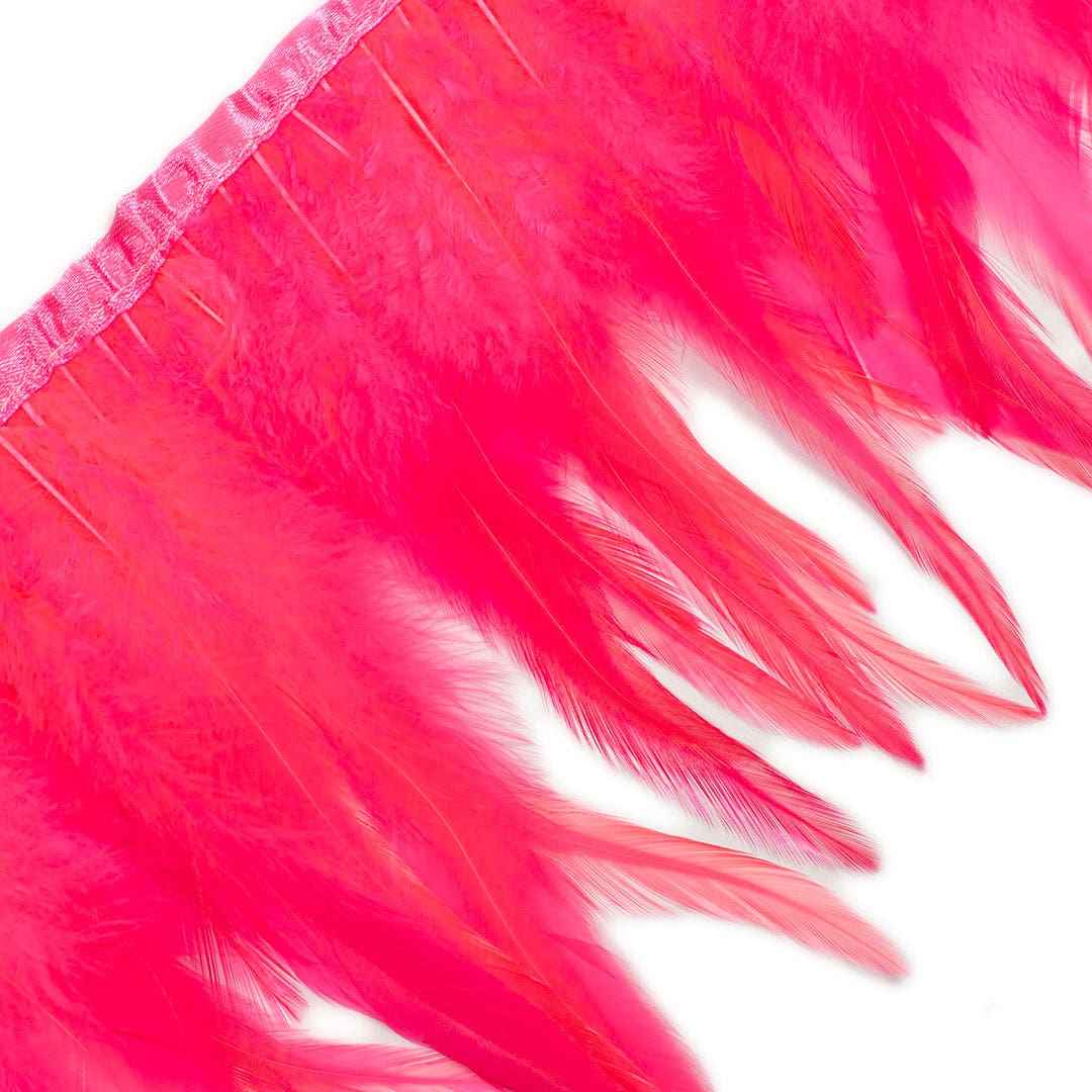 Rooster Saddle Fringe on Bias 6-8’’ x 1 YD-Coral - Feathers