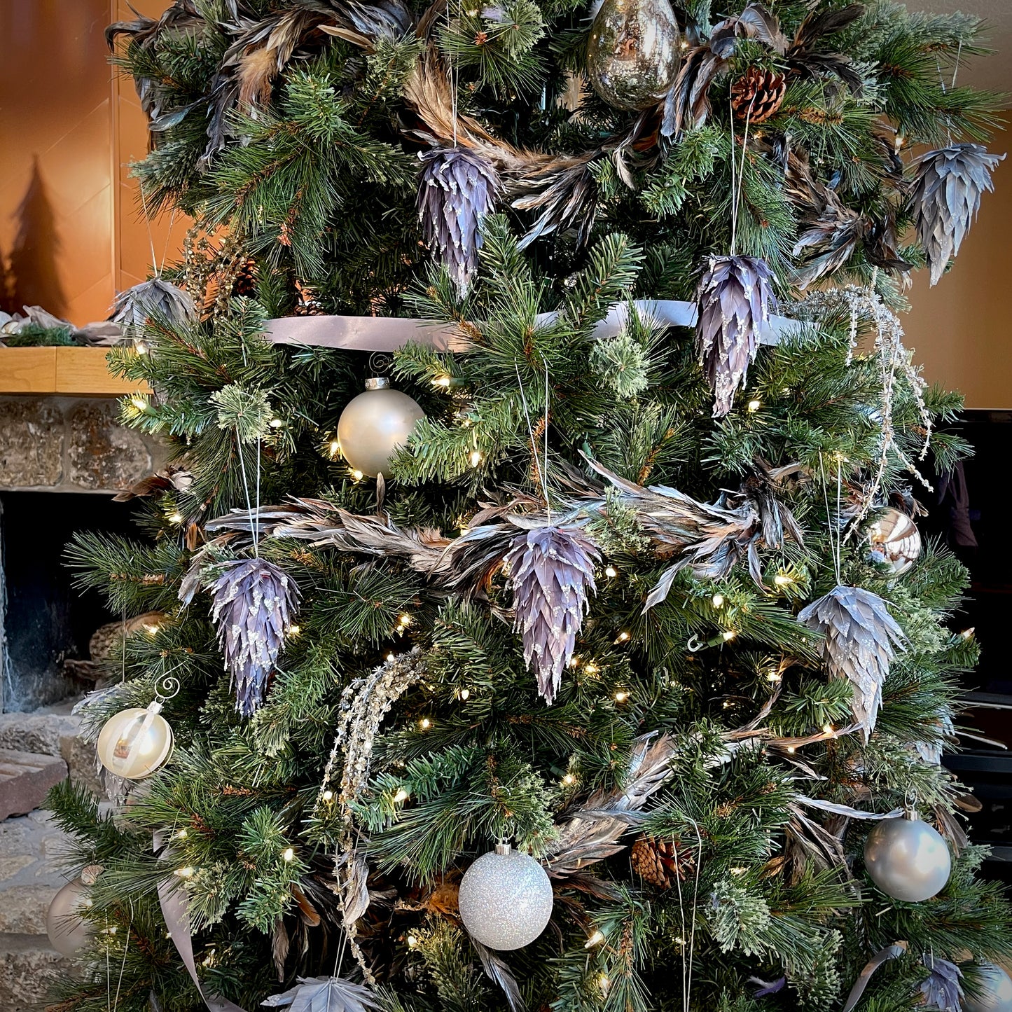 Metallic Feather Garland - 50"- Black/Silver