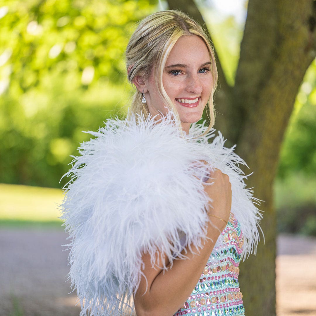 Small Ostrich Bolero - Feather Shoulder Wrap - White - Feathers