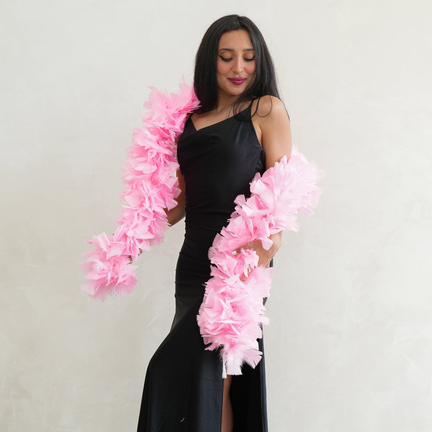 Turkey Feather Boa 6-8’’ - Candy Pink - Turkey Boa