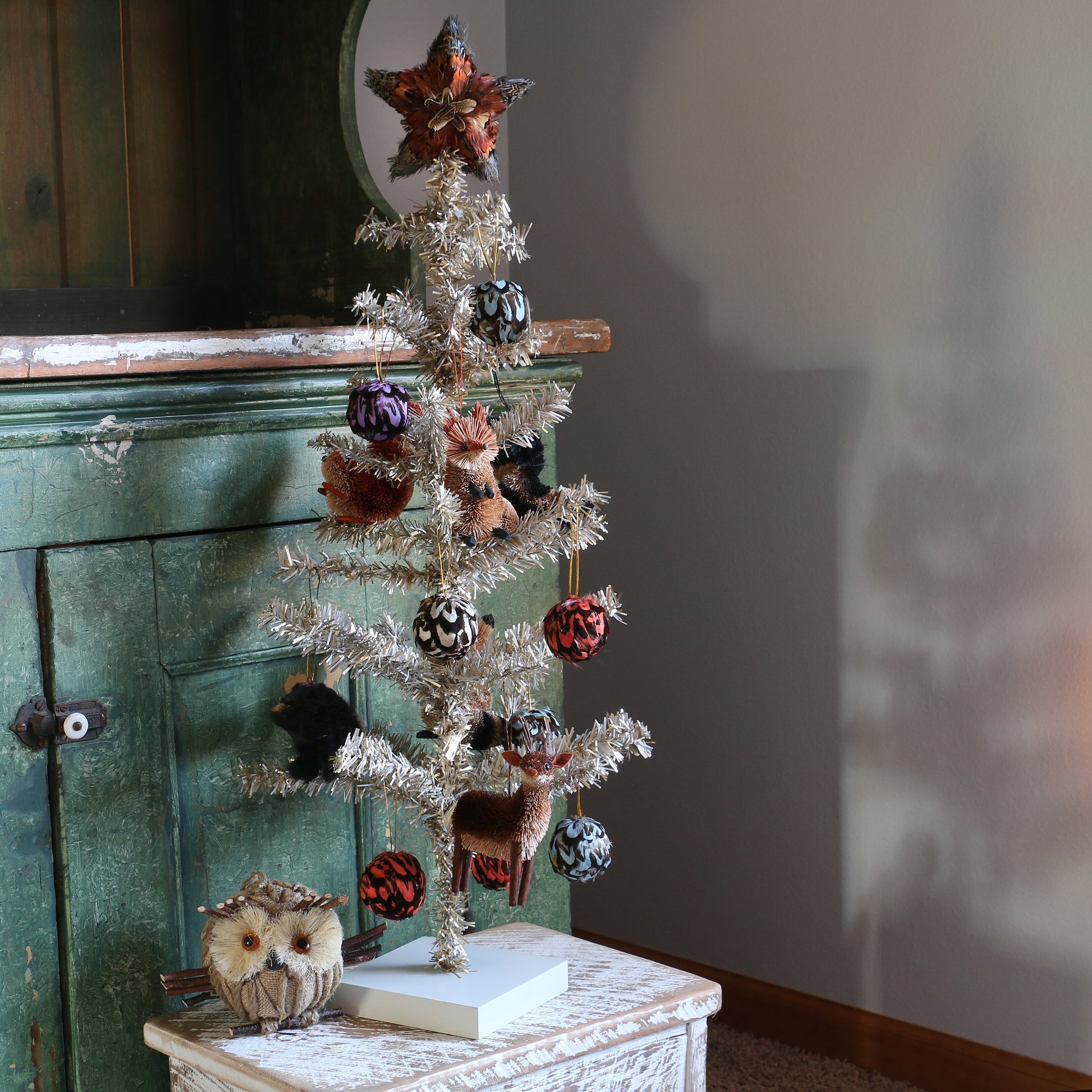 Venery Feather Ornament - Dyed 2’’ ball Coral - Feathers