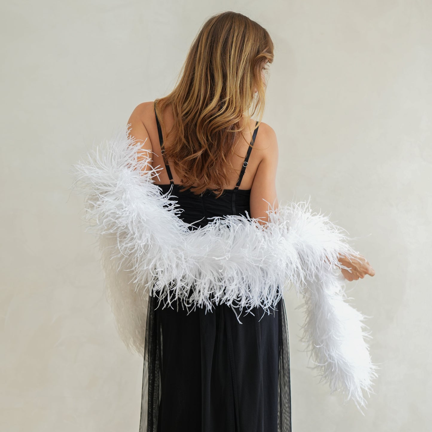 White 6 Ply Ostrich Feather Boa