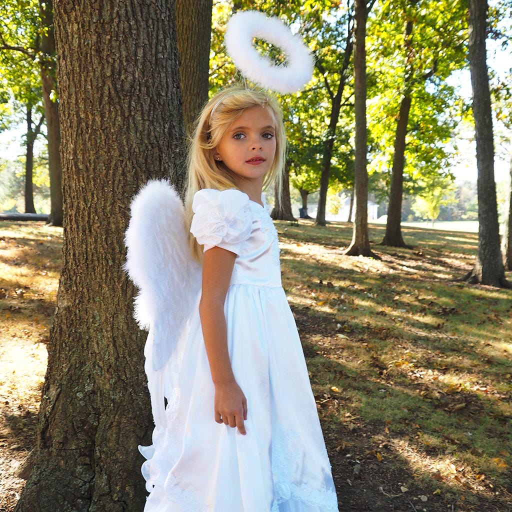 White Angel Fairy Costume Wings - Small Adult and Teens Halloween Costume & Cosplay Feather Wings - Feathers