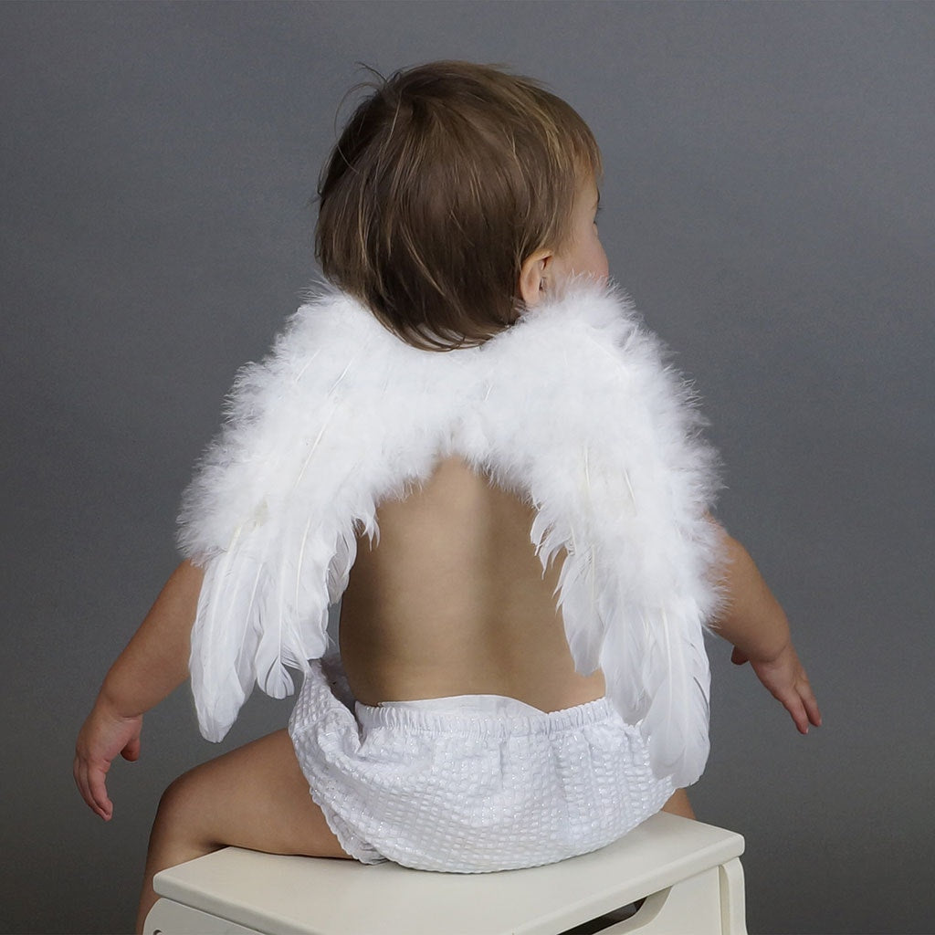 Small Angel Feather Costume Wing - Baby Angel Wings for Kids Halloween  Costume – Zucker Feather Products, Inc.