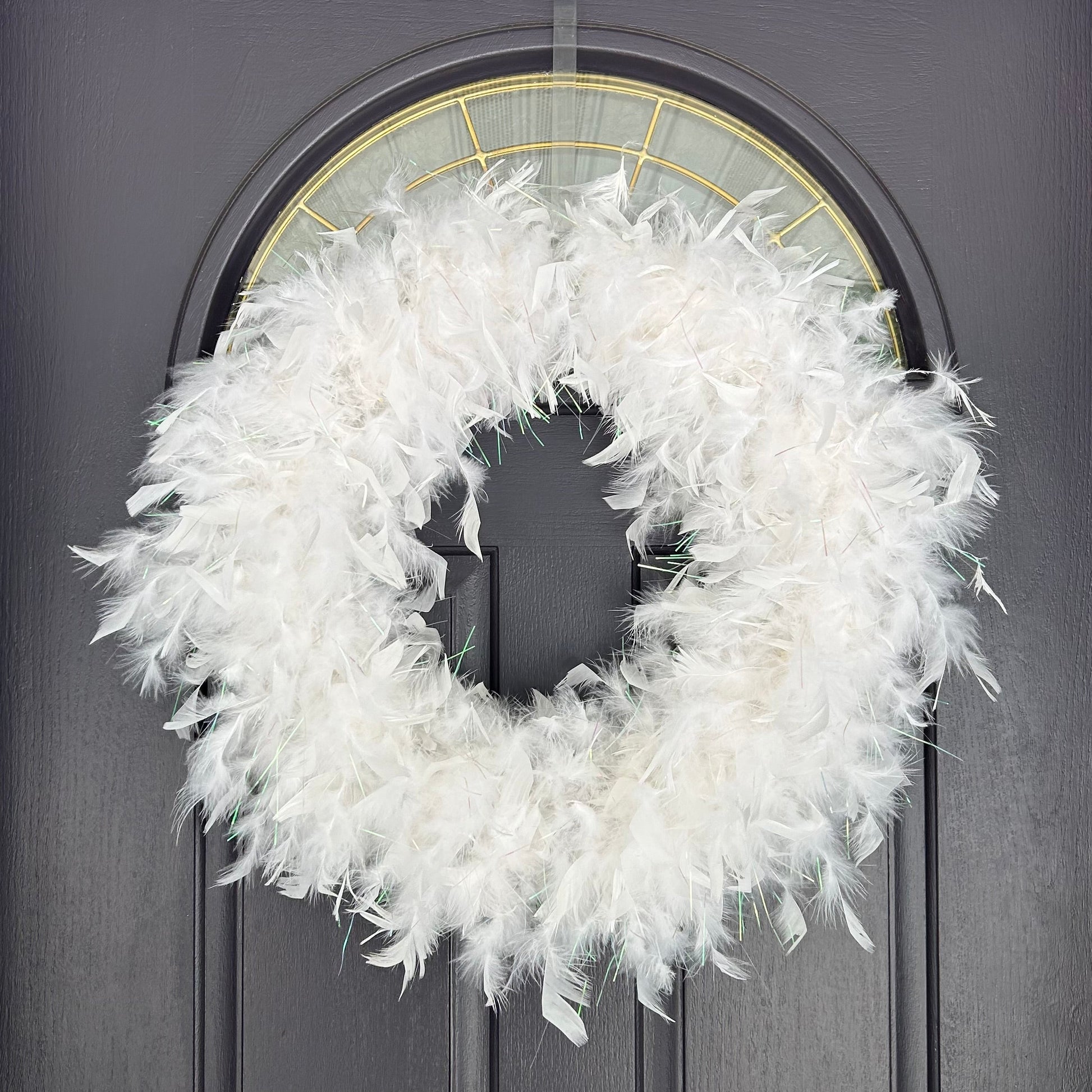 White Feather Wreath with Lurex - Chandelle Wreath